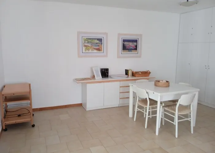 Palms Villa